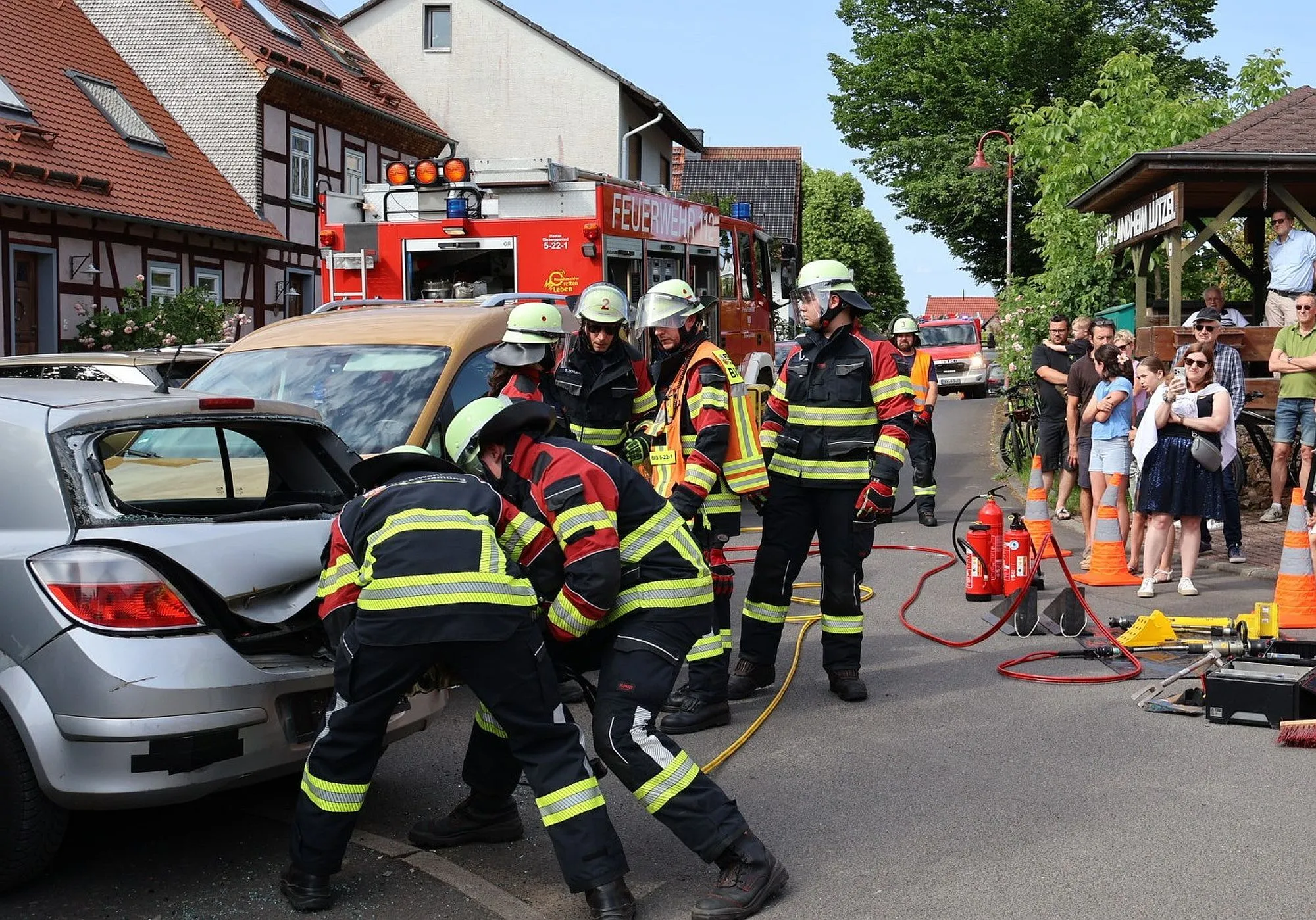 lutzbreitennach az