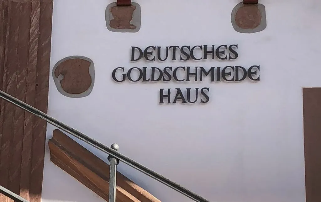 Schmuckworkshops für Kinder in den Osterferien